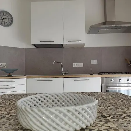 Casa Regina Con Box Auto * Gaeta