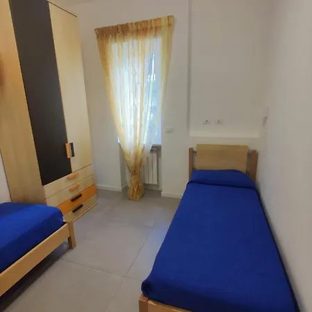 Casa Regina Con Box Auto Appartamento Gaeta